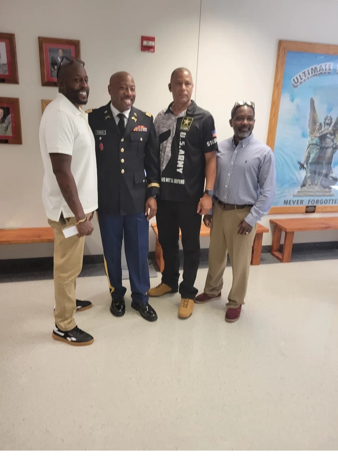 CJ Turrentine with Army leaders and fellow veterans